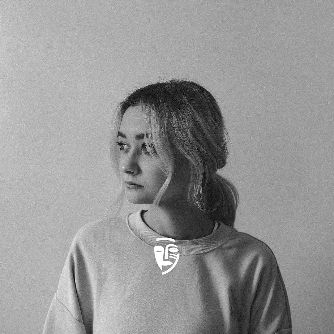 sad woman grayscale
